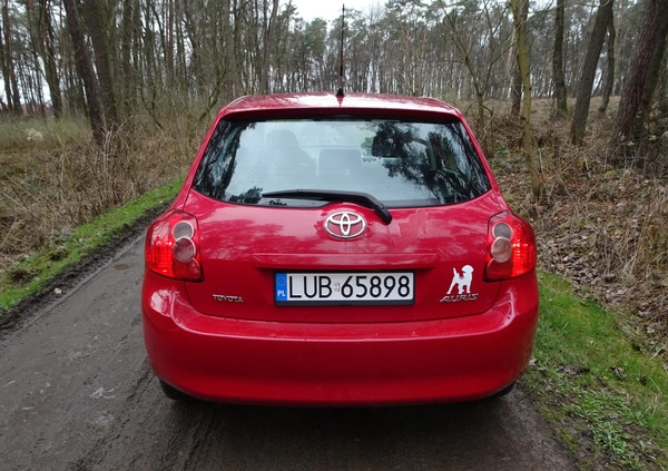 Toyota Auris cena 14900 przebieg: 150000, rok produkcji 2007 z Muszyna małe 92